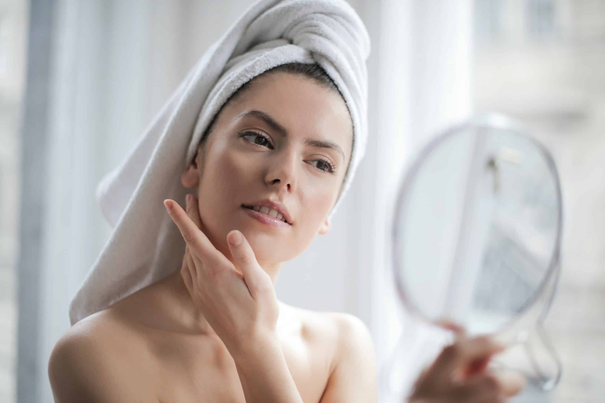 The Crucial Role of Sunscreen in Anti-Ageing