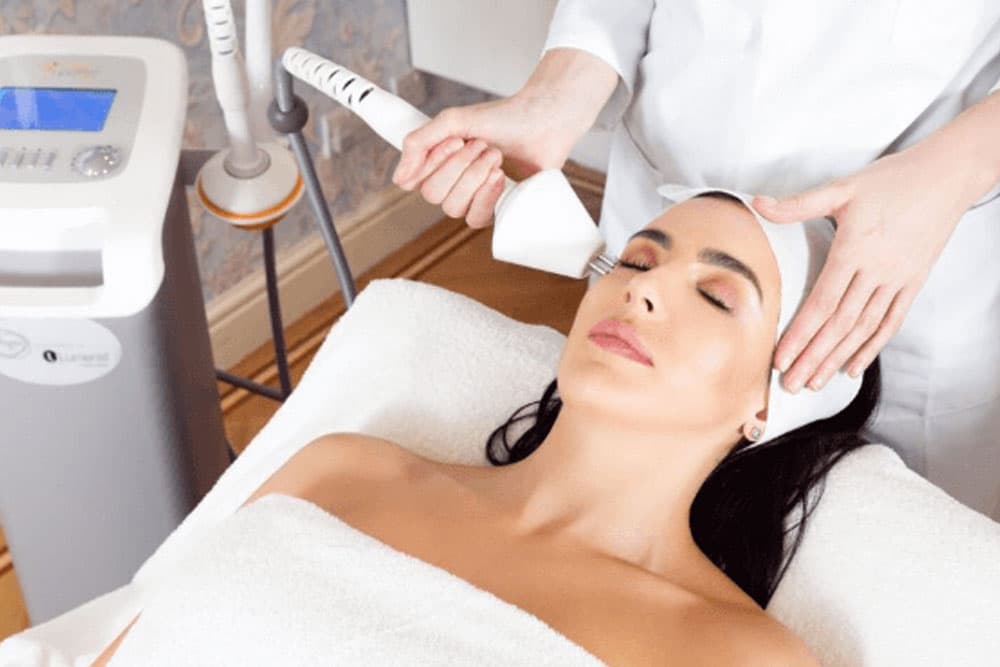 skin-tightening-treatment-clinic33-003 (1) Your Skin and Aesthetic Experts In Brighton